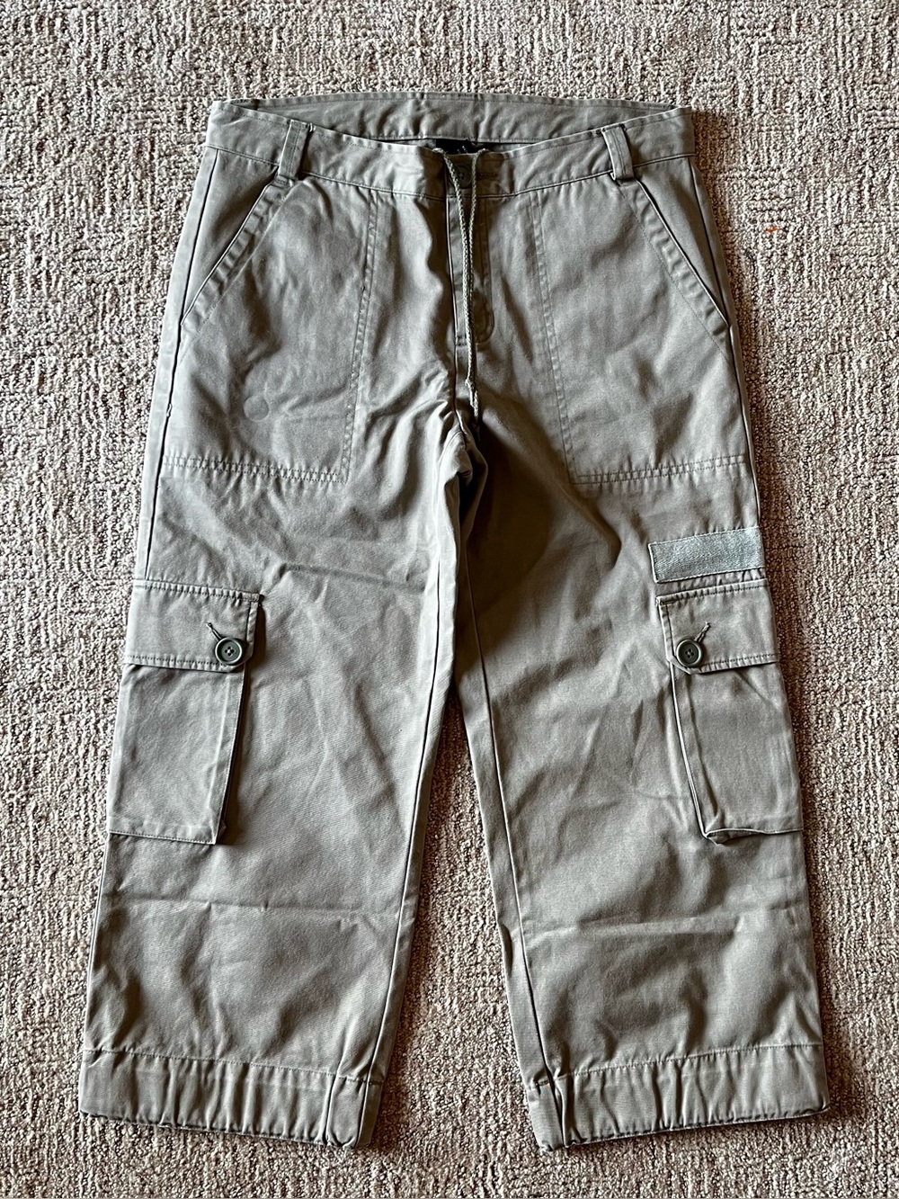 Y2K vintage GAP 2002 Cargo Pants in Olive Green - Classic Utility Style